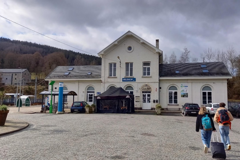 Reisen ohne Auto in den oberen Ardennen