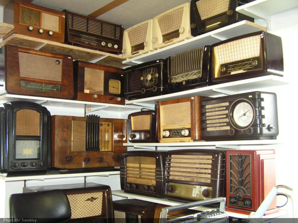 Victor's museum. Collection de radios anciennes
